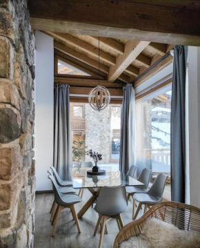 Nix & Nivis Chalet
